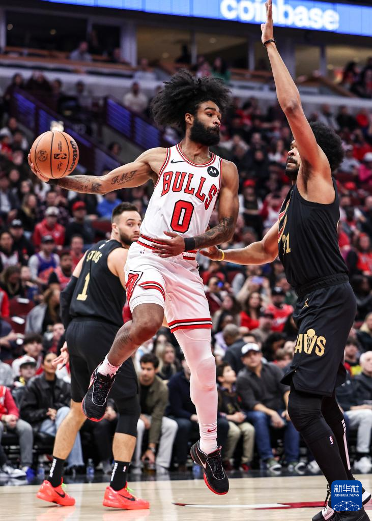 包含赛后芝加哥公牛备战NBA常规赛；造点机会细节曝光；话题不断；资深球员宣示担当的词条