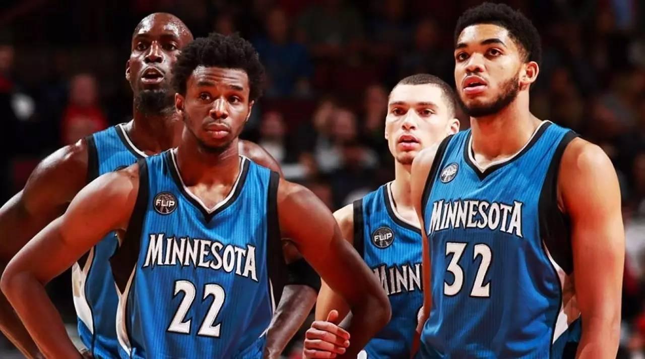  转折点芝加哥公牛战术微调，欧篮联转会期攻防权衡，球迷炸锅，细节决定成败